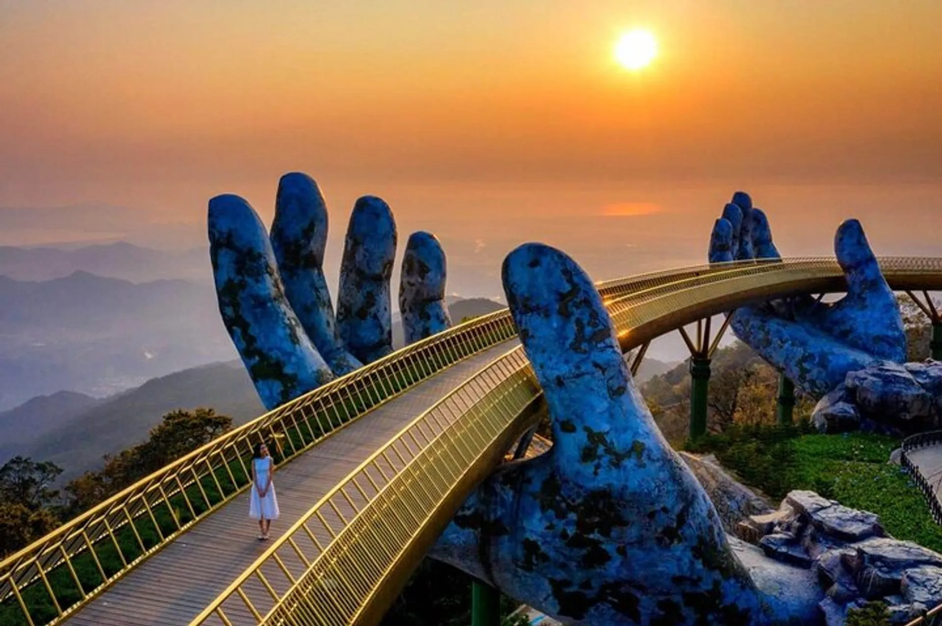 Penembahan Citadah: Bridge to Unforgettable World Adventures